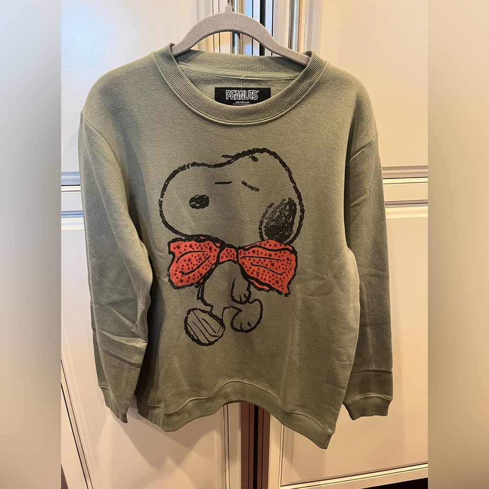 Peanuts Snoopy Olive Valentine’s Day Sweatshirt